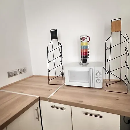 펜션 Duplex Belucie Avec Jardin *