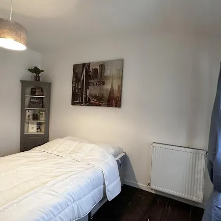 펜션 Duplex Belucie Avec Jardin 리베락