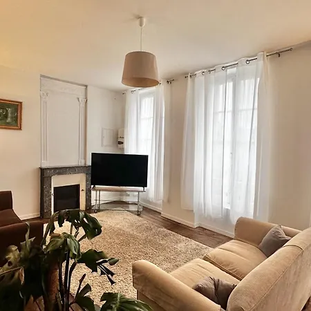 Duplex Belucie Avec Jardin *